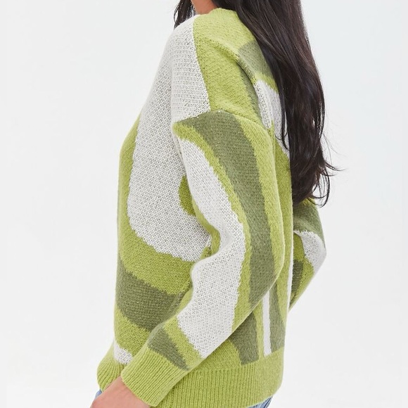 Forever 21 green swirl sweater - Picture 2 of 4